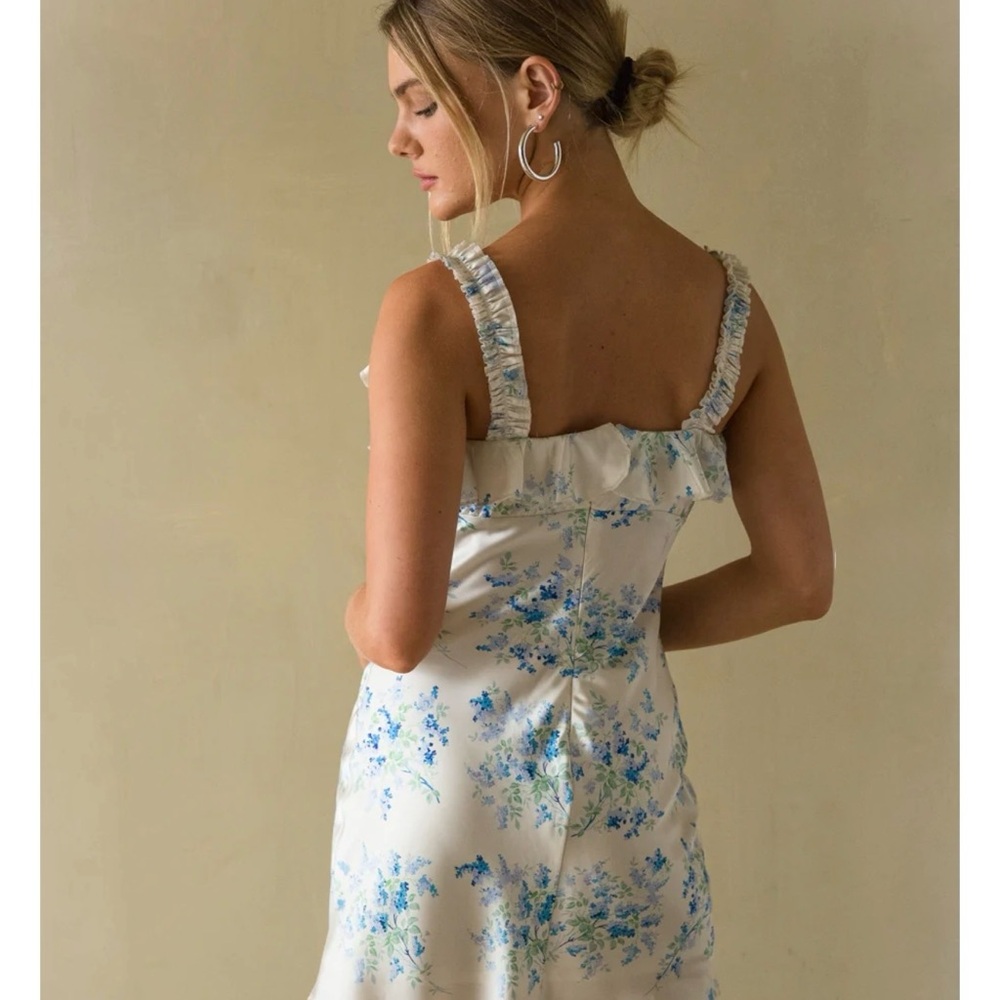 Floral Ruffle Tie-Front Mini Dress 🩵💙 - Picture 2 of 8